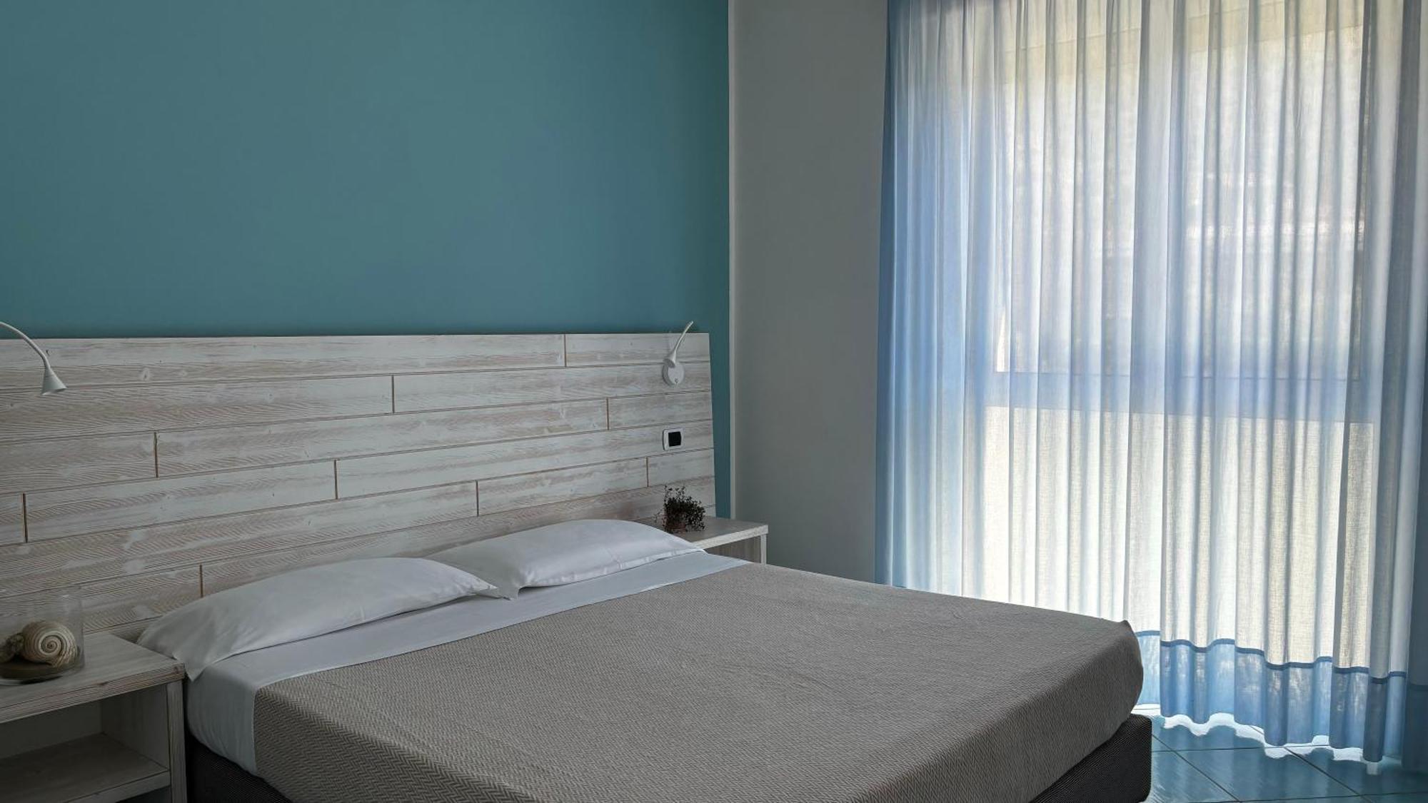 Ancora Resort Acciaroli Buitenkant foto